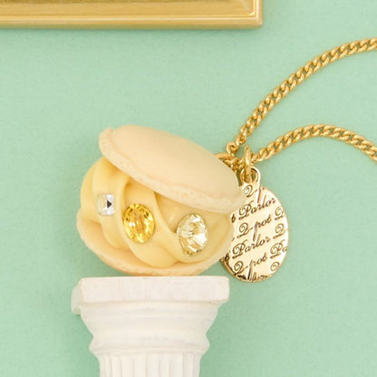 Creamy Macaron Necklace