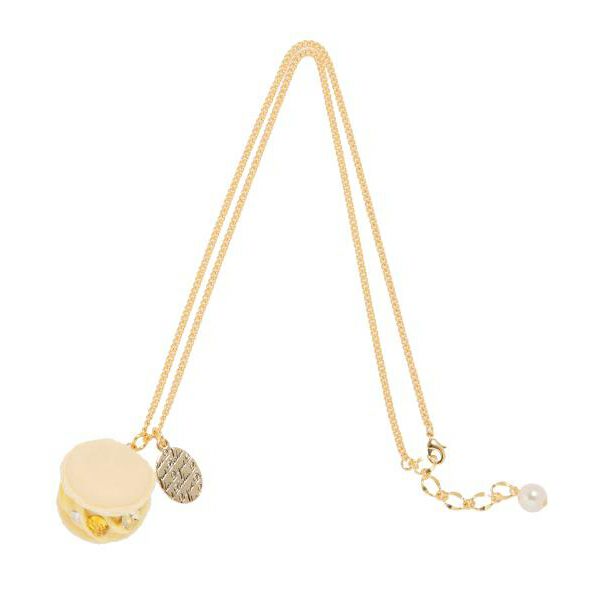 Creamy Macaron Necklace