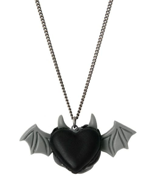 Devil Heart Black Sesame Macaron Necklace (Black)