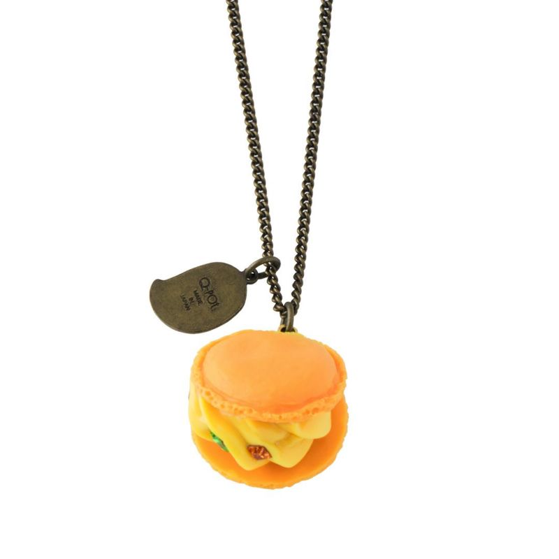 Jack-o'-lantern Macaron Necklace