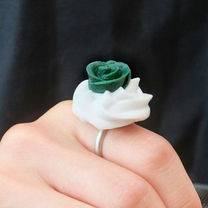 Poison Rose Whipped Cream Ring