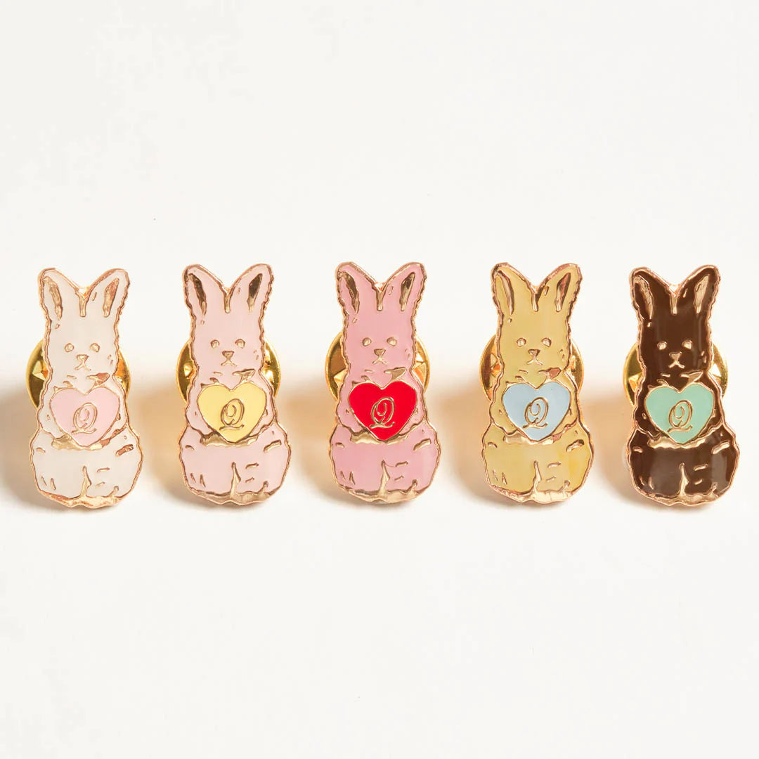 Q-pot. 's Pin Badge Collection