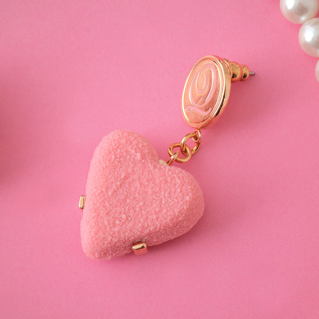 Petit Pink Luxe Heart Chocolat Pierced Earring