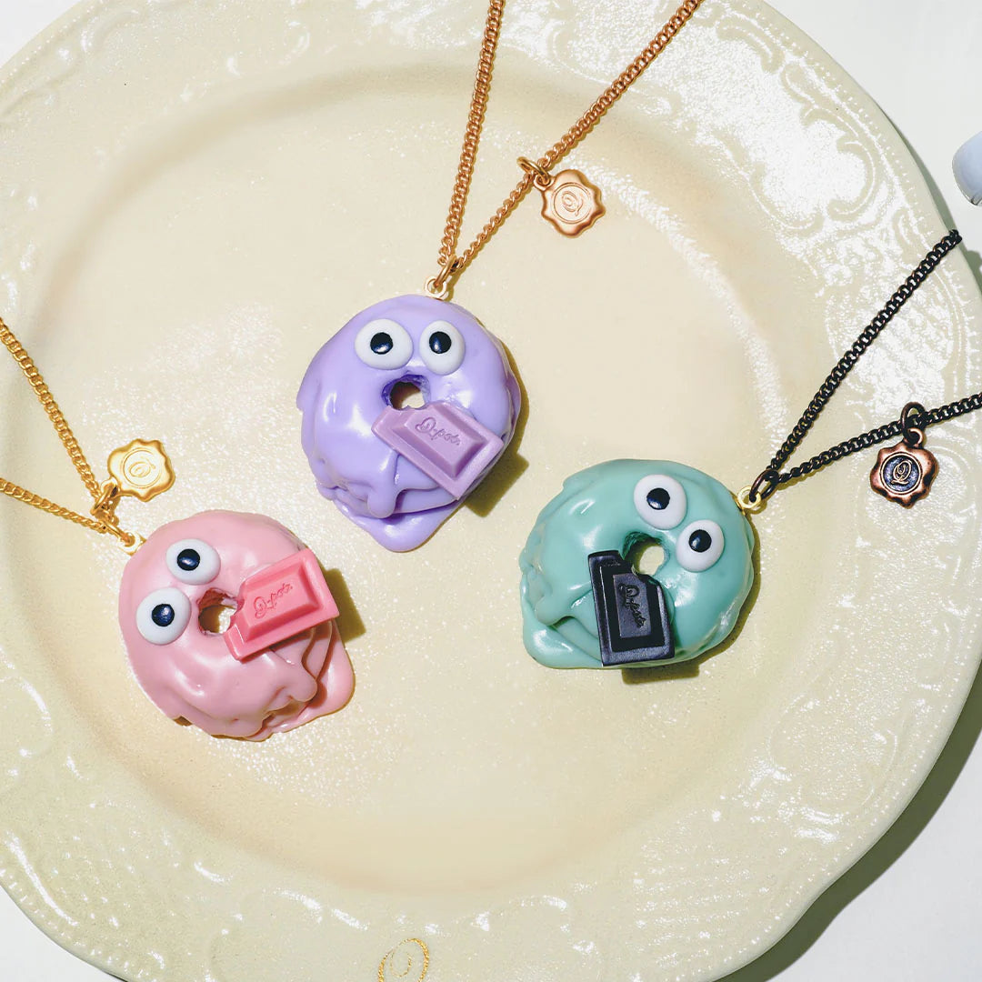 Melty Monster Doughnut Necklace - Mint