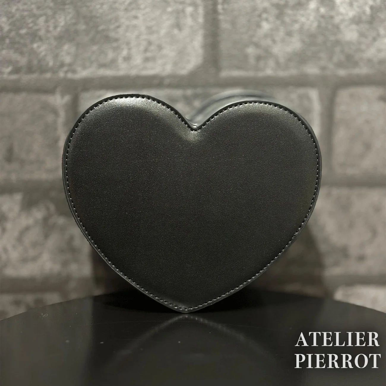 Mended Heart Shoulder Bag – Gothic Lolita Shoulder Bag