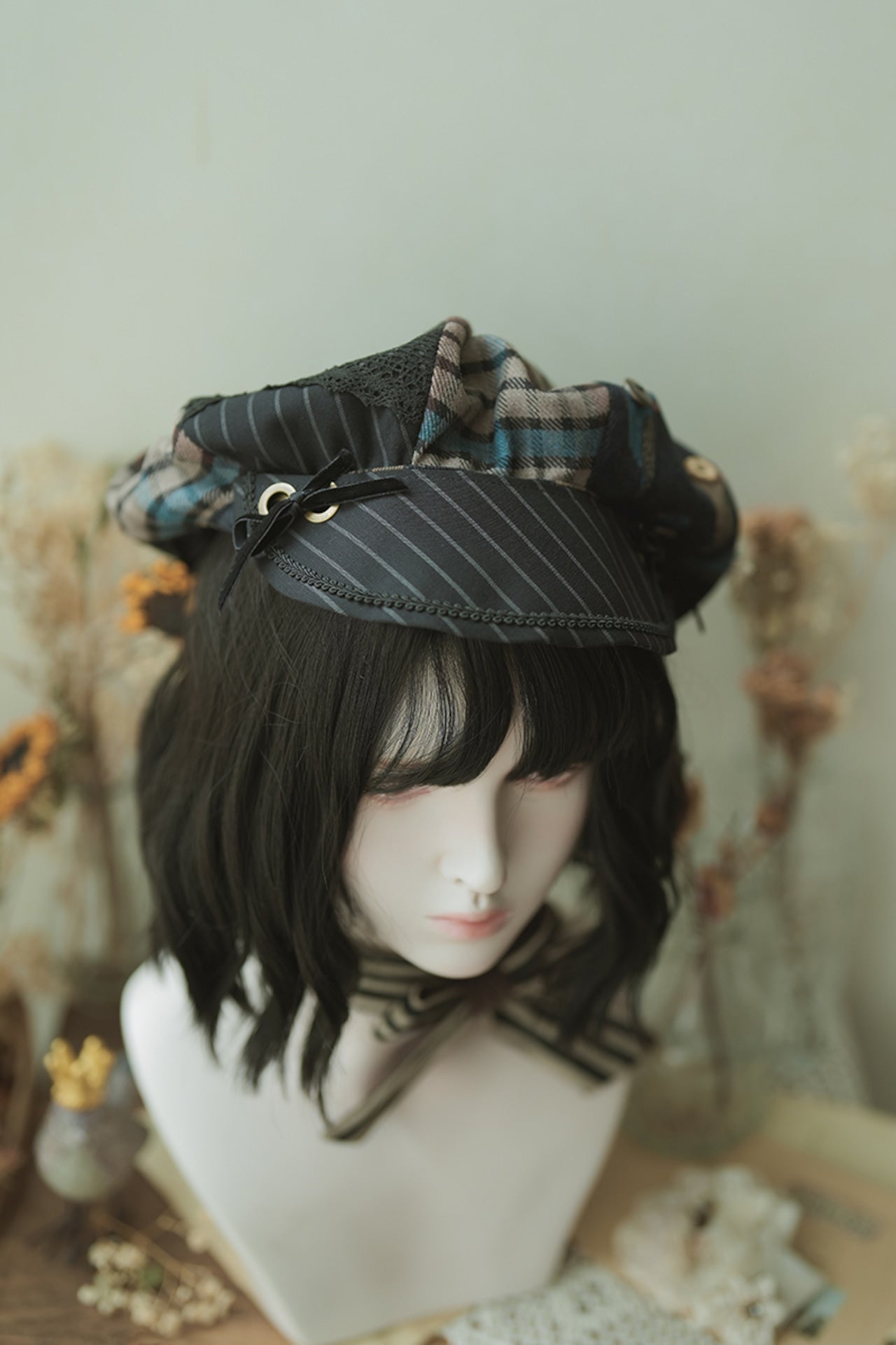 Little Bird Post 2-Way Peaked Beret