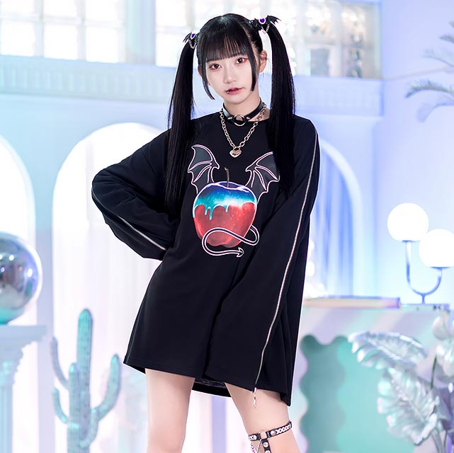 Wicked Apple Zip Sleeve Long Tee