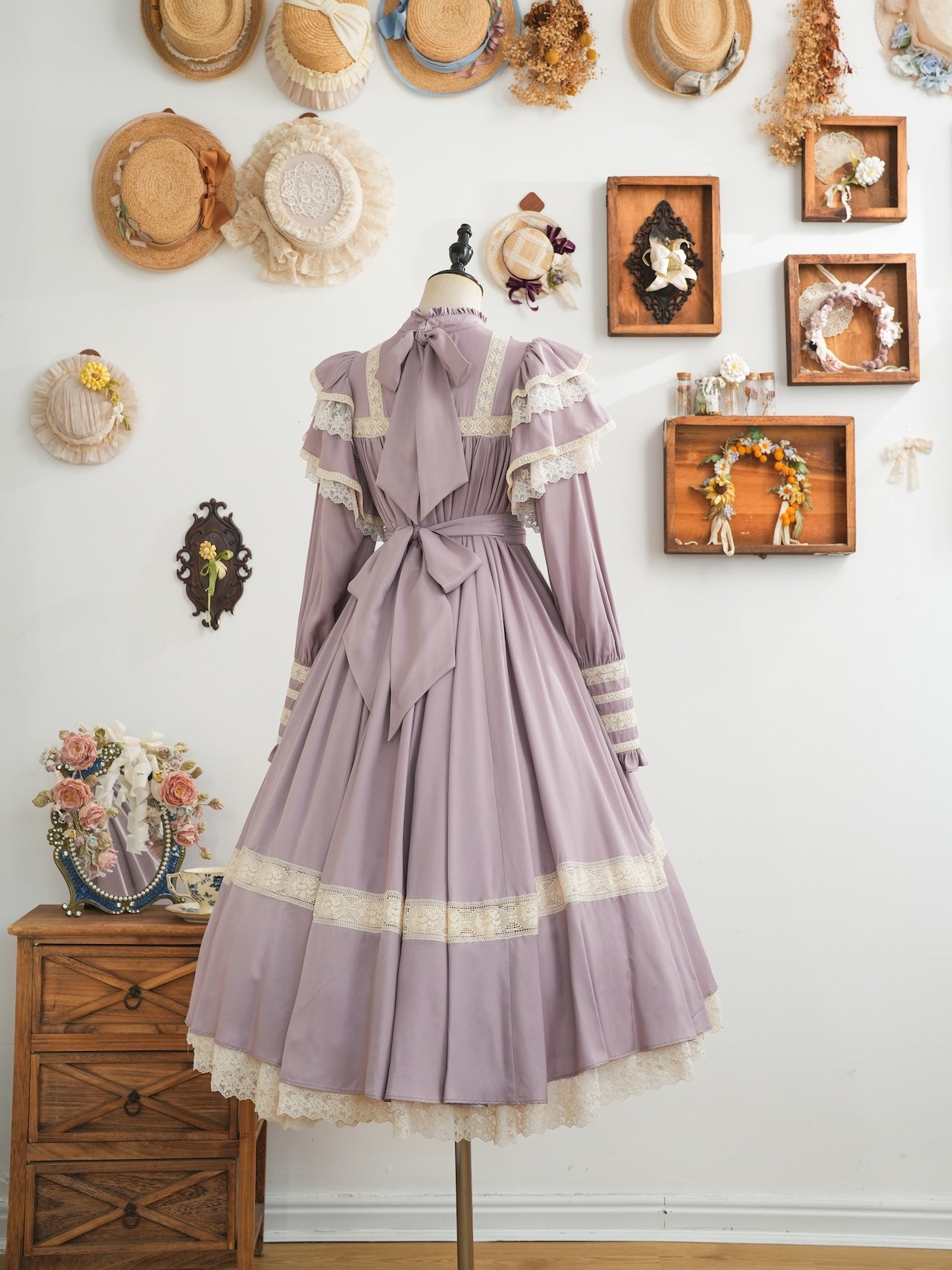 Liliane Sisters Vivid Color Dress