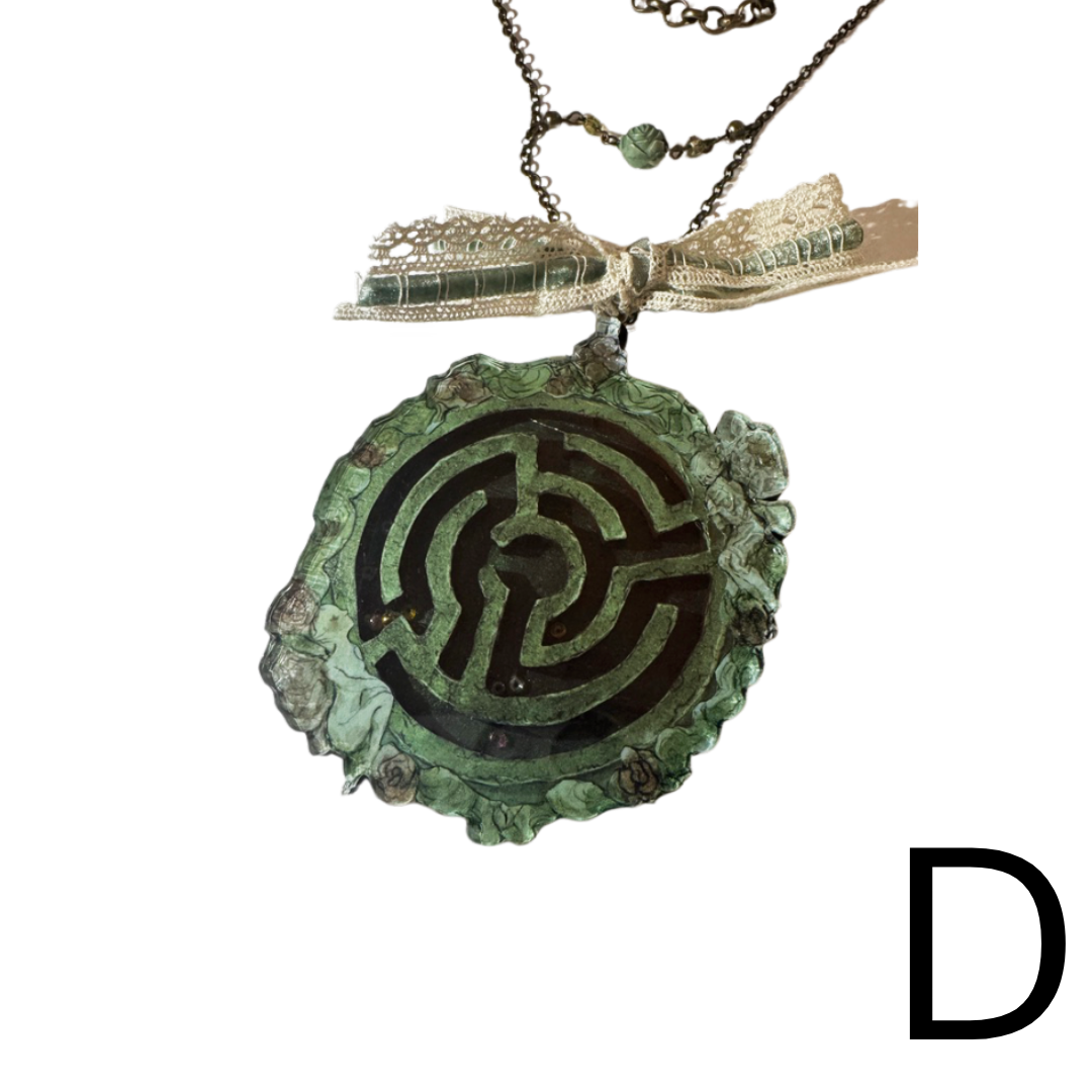 Violet Fane Necklace