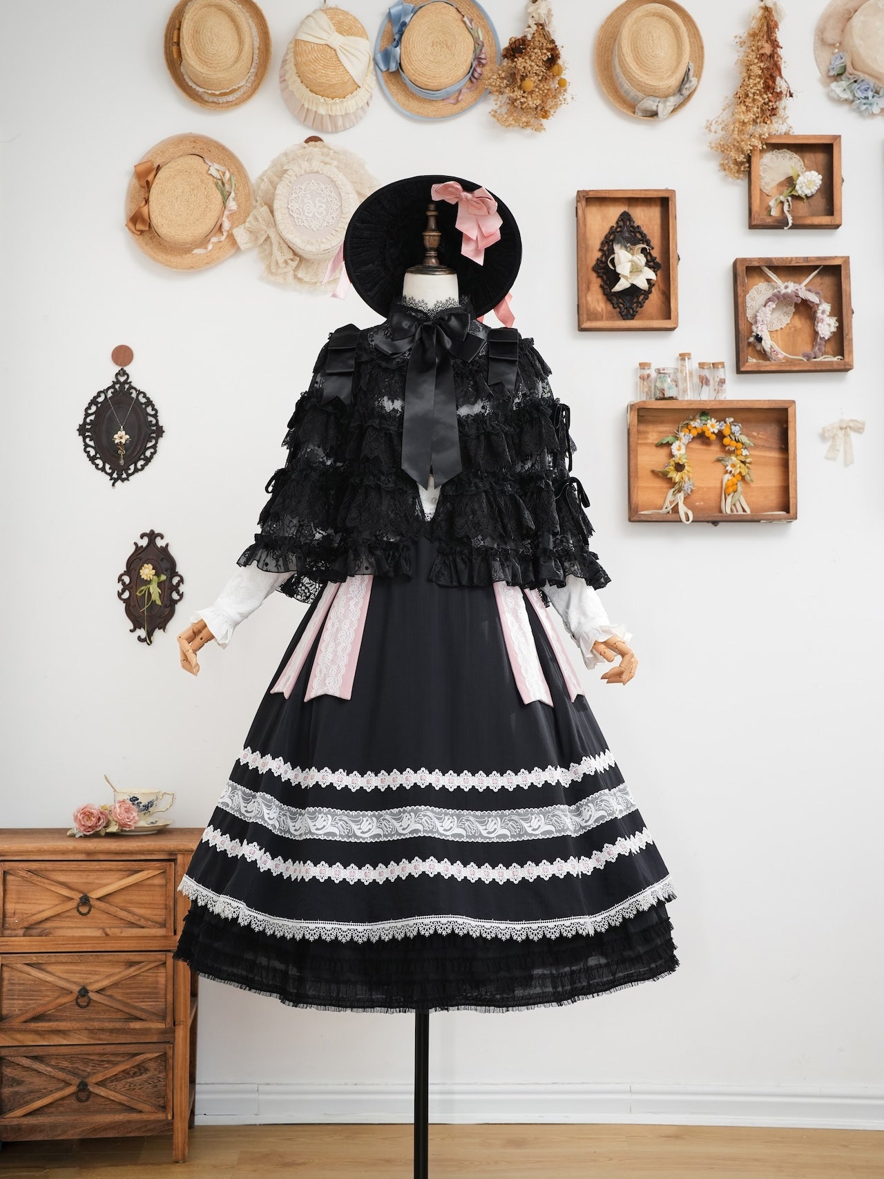 Song of the Gentle Breeze Shoulder Ribbon Bolero