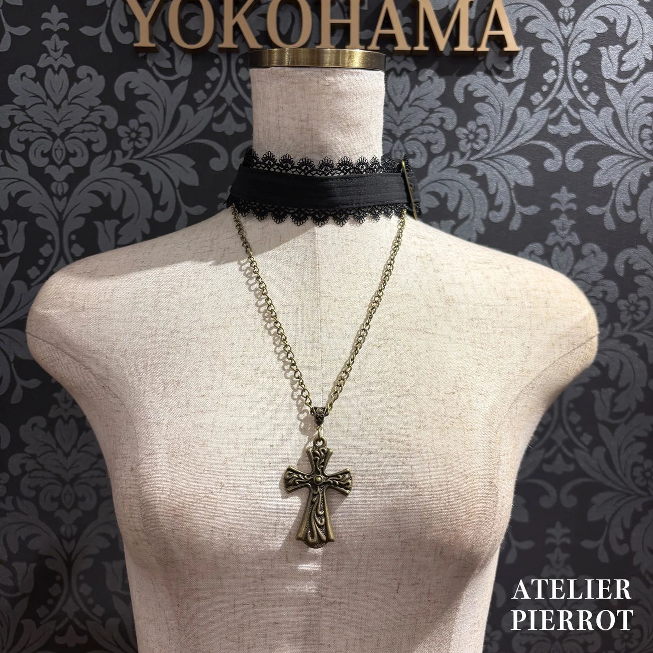 Forbidden Prayer Choker Necklace Set