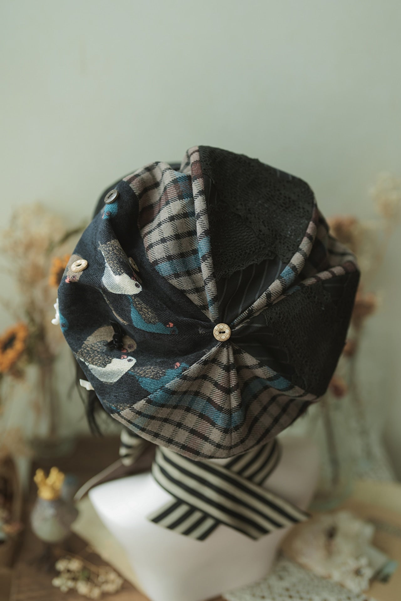 Little Bird Post 2-Way Peaked Beret