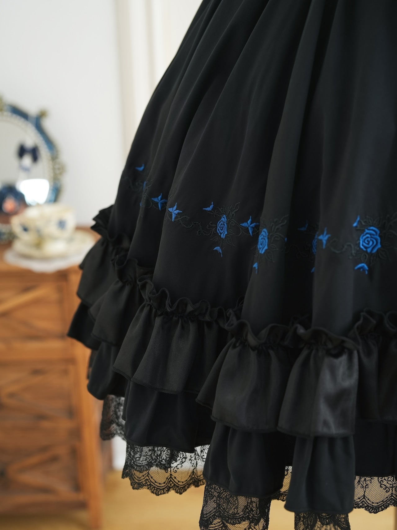 Ulysses Fantasy Rose Line Skirt