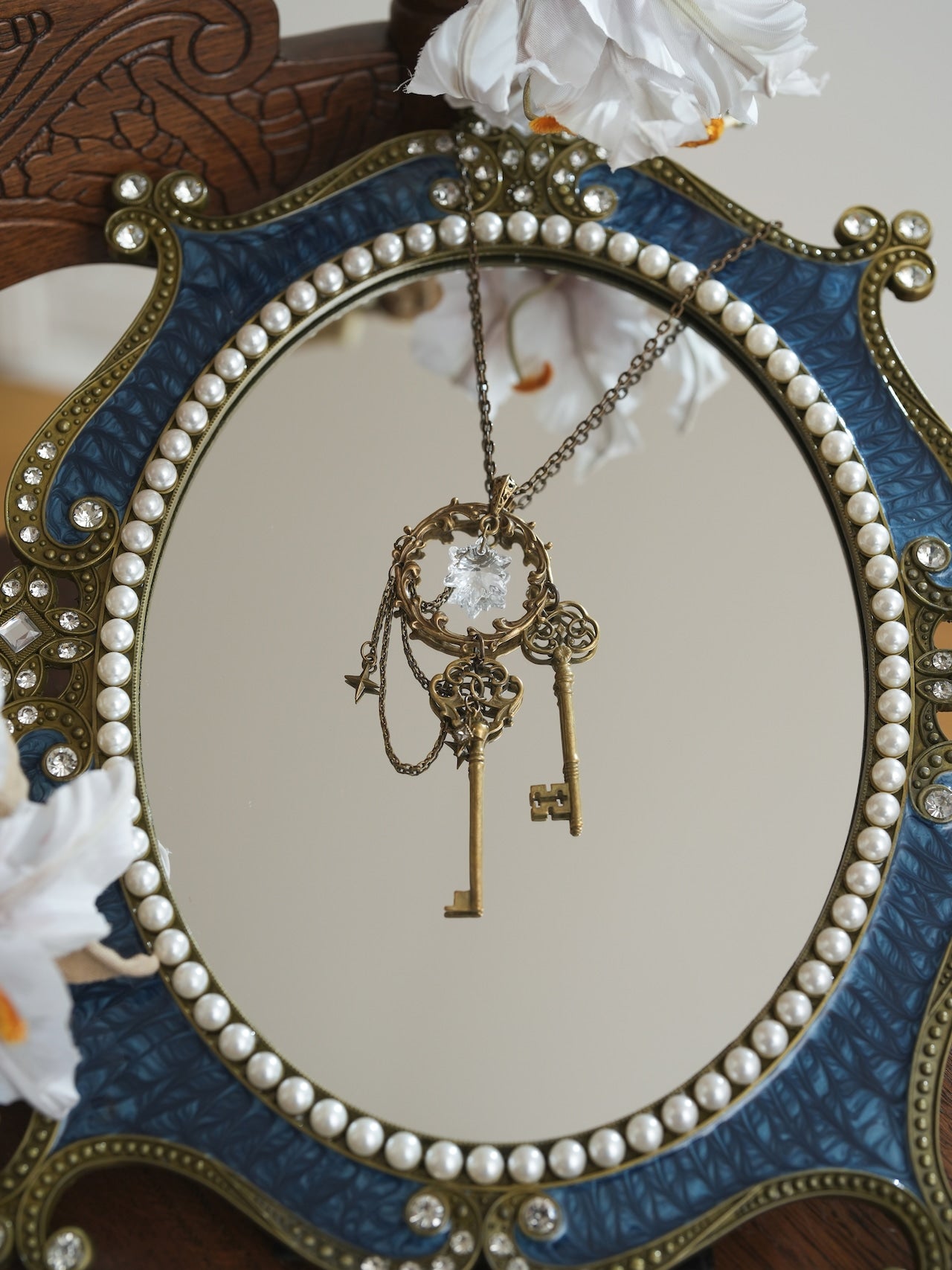 Yugen no Tobira Keyring Necklace