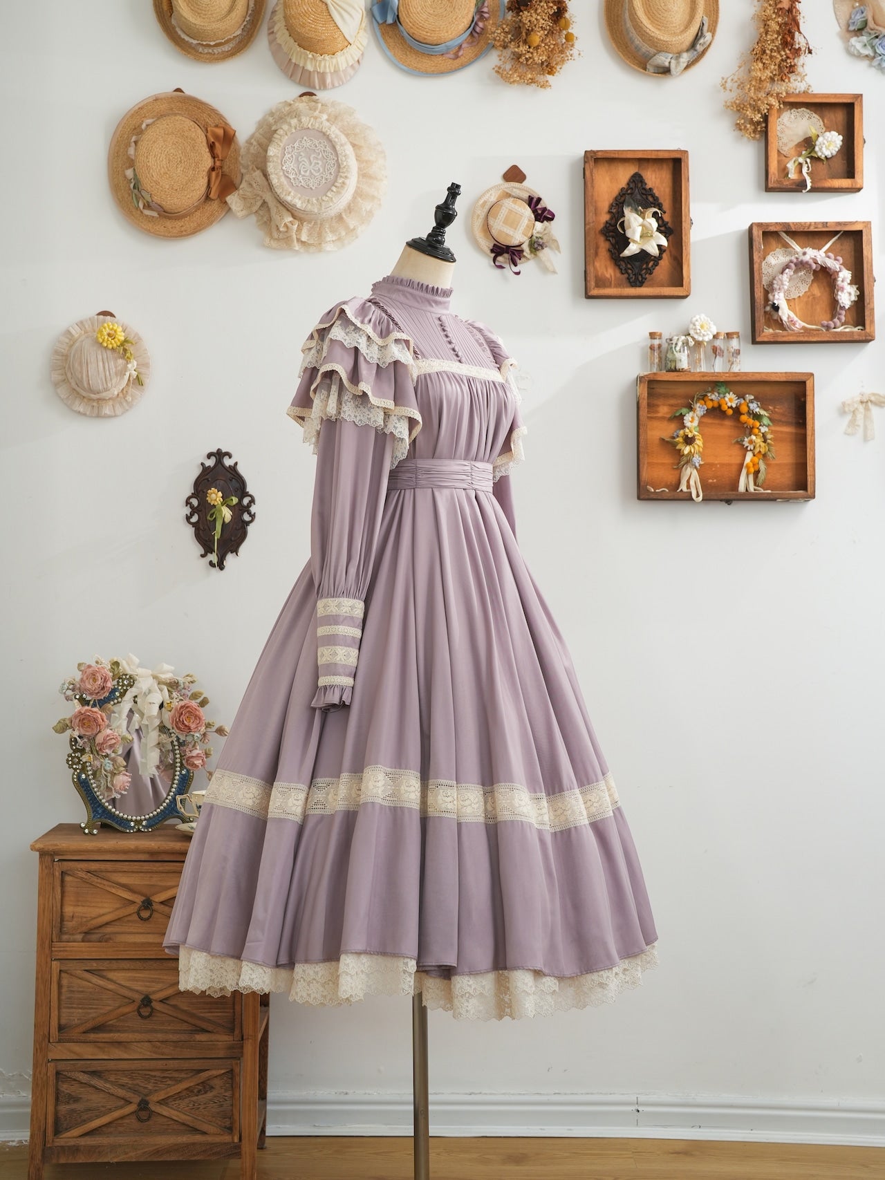 Liliane Sisters Vivid Color Dress
