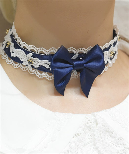 Rose Lace Choker