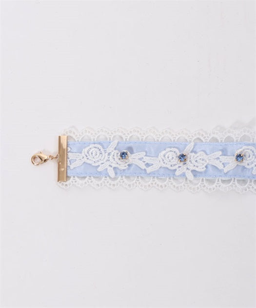 Rose Lace Choker