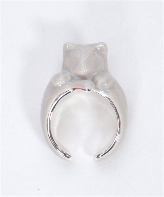 Dressed-Up Ribbon Cat Ring