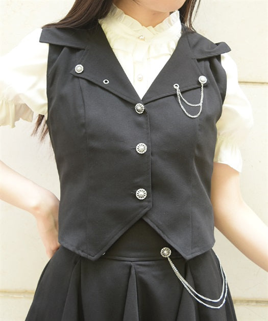 Hood Vest with Chain