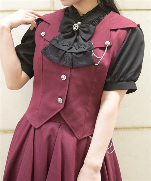 Hood Vest with Chain