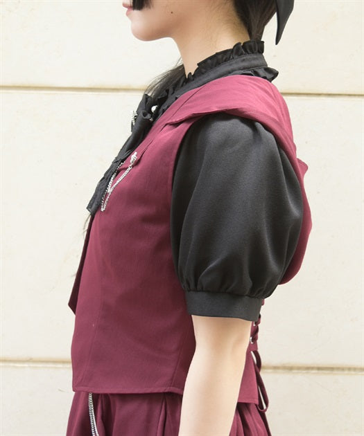 Hood Vest with Chain