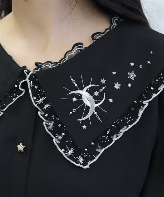 Luminous Moon Embroidery Blouse