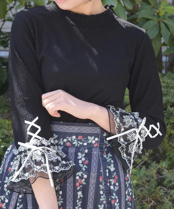 Strawberry Tulle Lace Three-Quarter Sleeve Pullover