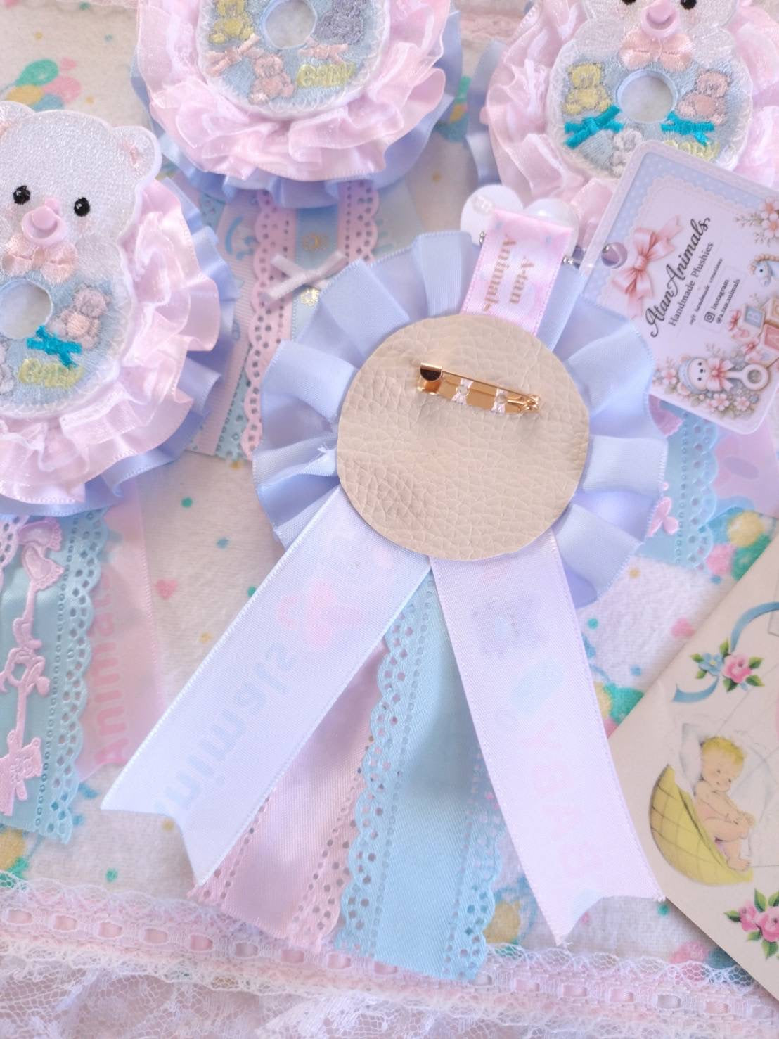 Brooch Babies