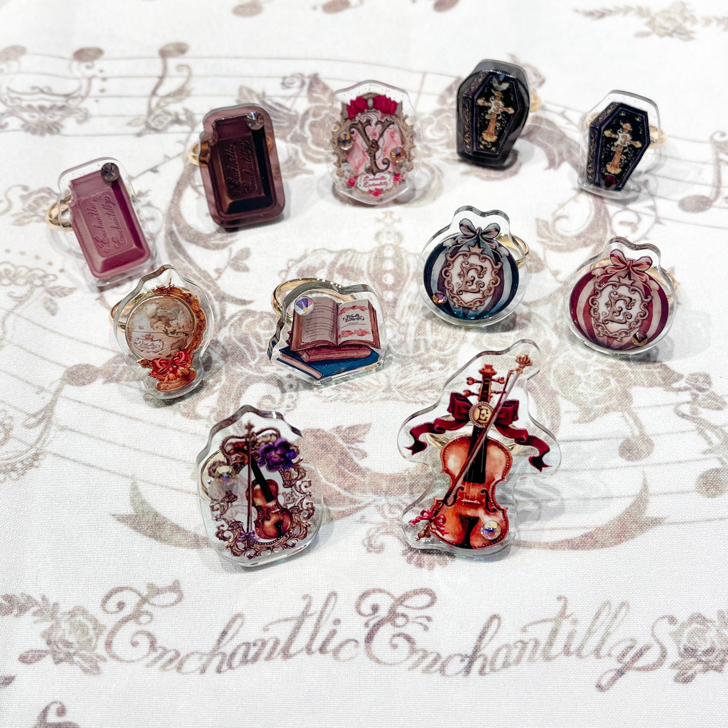 Dolled Up Ring - Fantasic Items