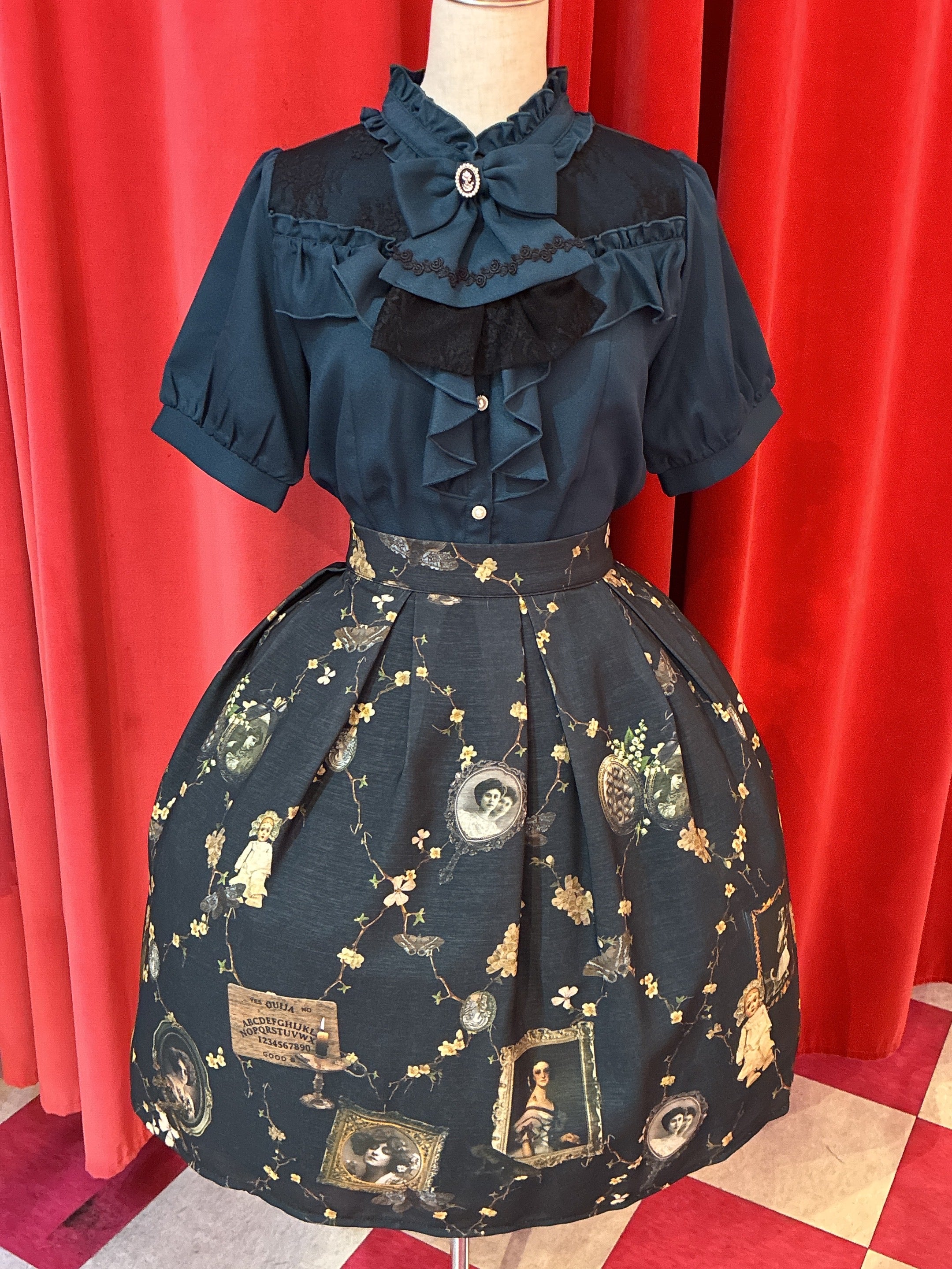 Memento Mori Skirt