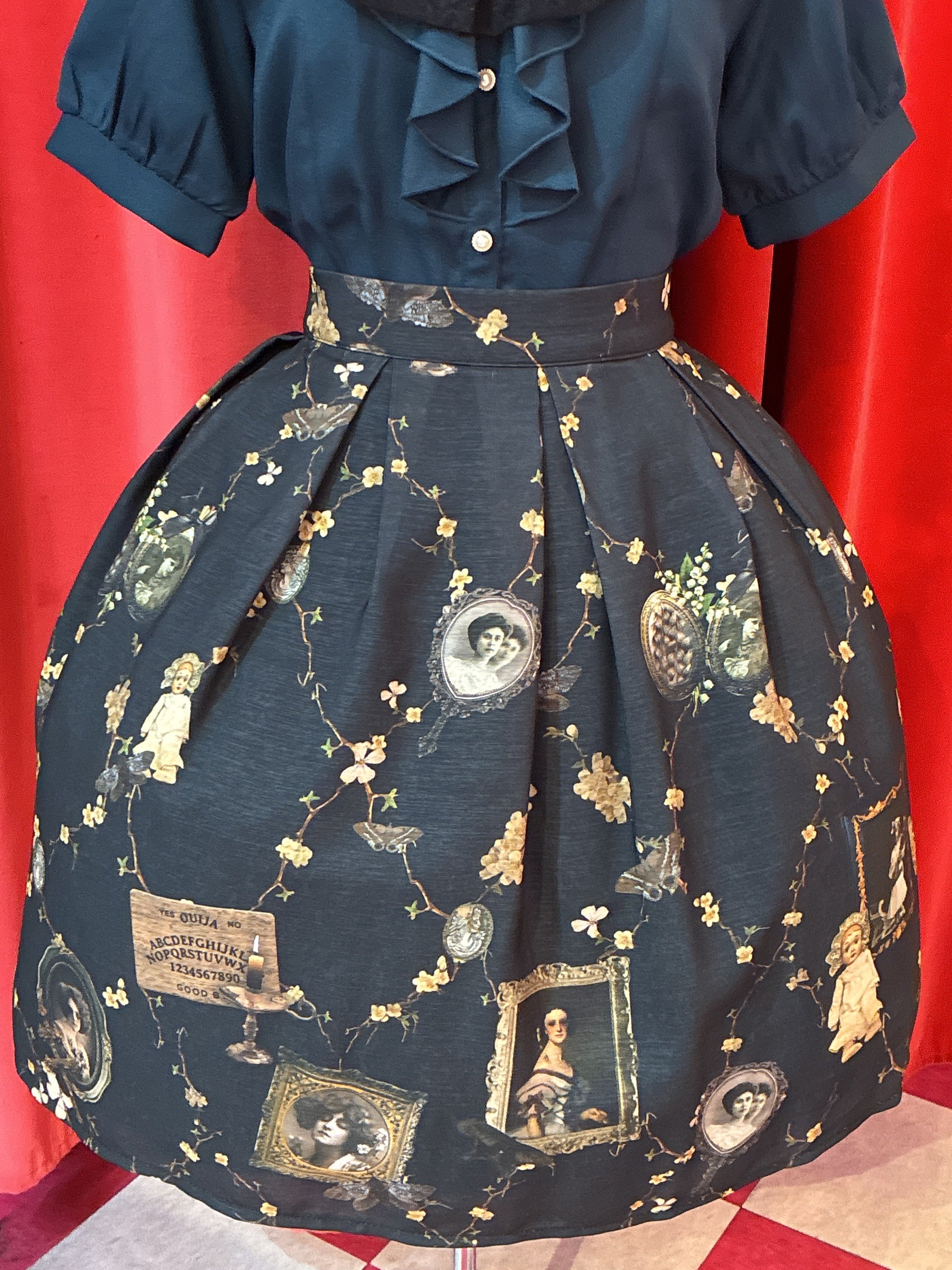 Memento Mori Skirt