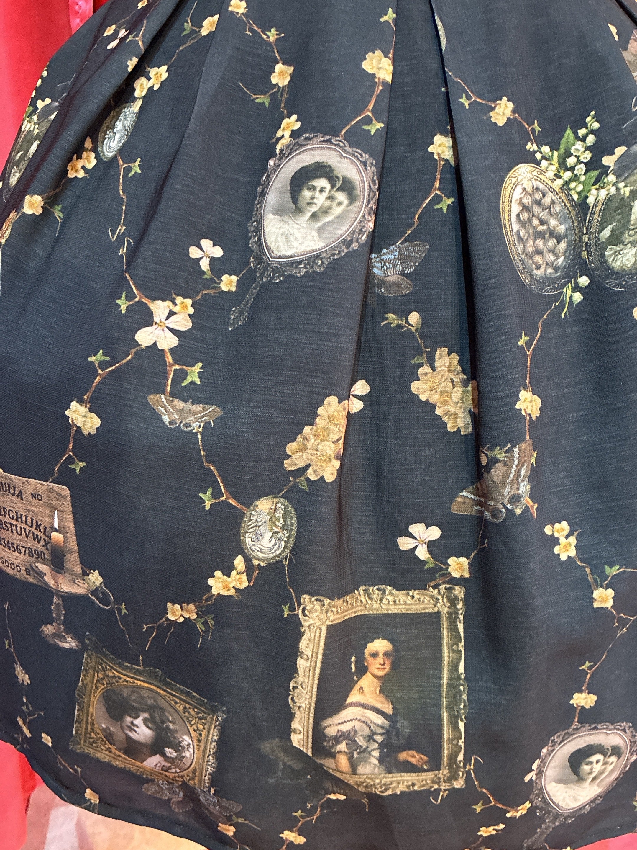 Memento Mori Skirt