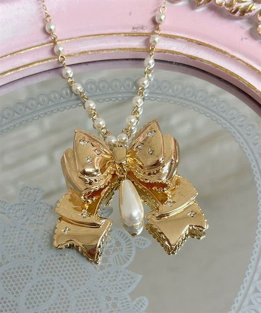 Ribbon Necklace