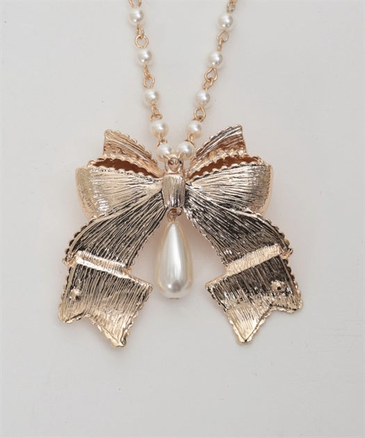 Ribbon Necklace