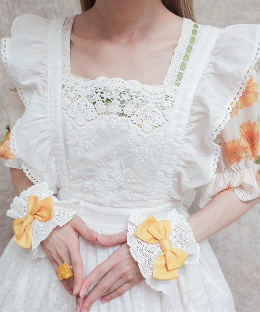 Country Apron