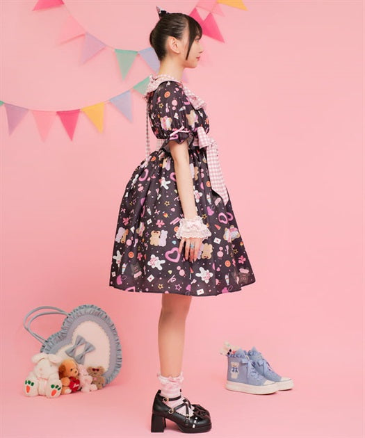 Happy Vacation One Piece