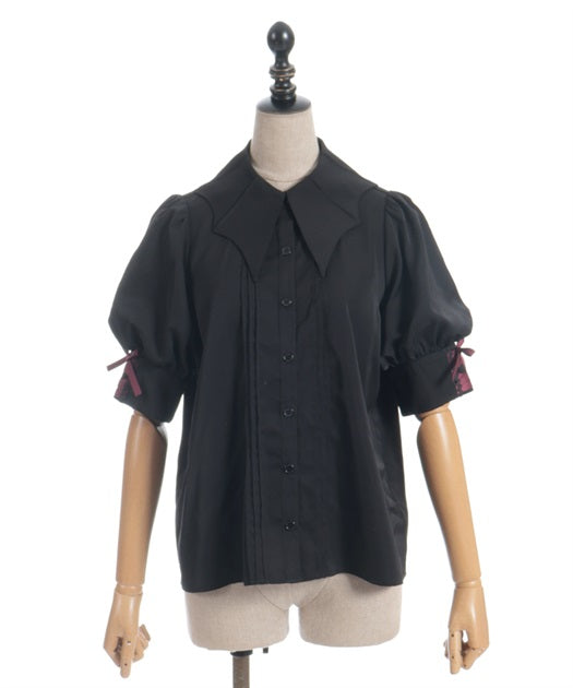 Bat Collar Short Sleeve Blouse