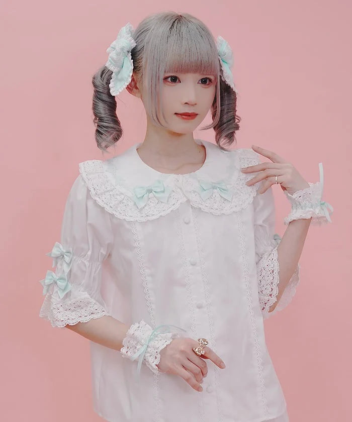 Torsion Lace Blouse