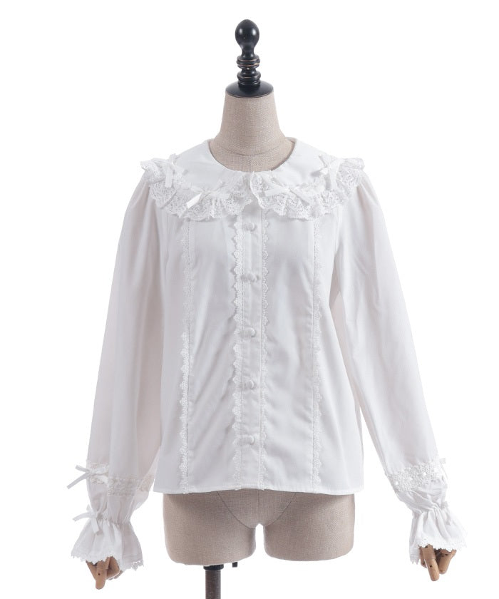 Petit Ribbon Round Collar Blouse