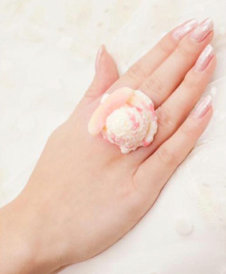 Peach Ice Cream Ring