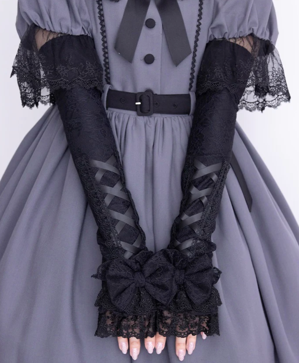 Functional Lacy Arm Covers