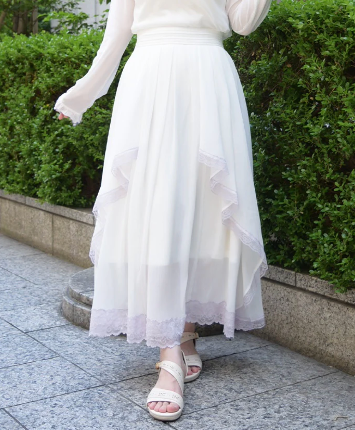 Color Scheme Lace Willow Crepe Frill Skirt