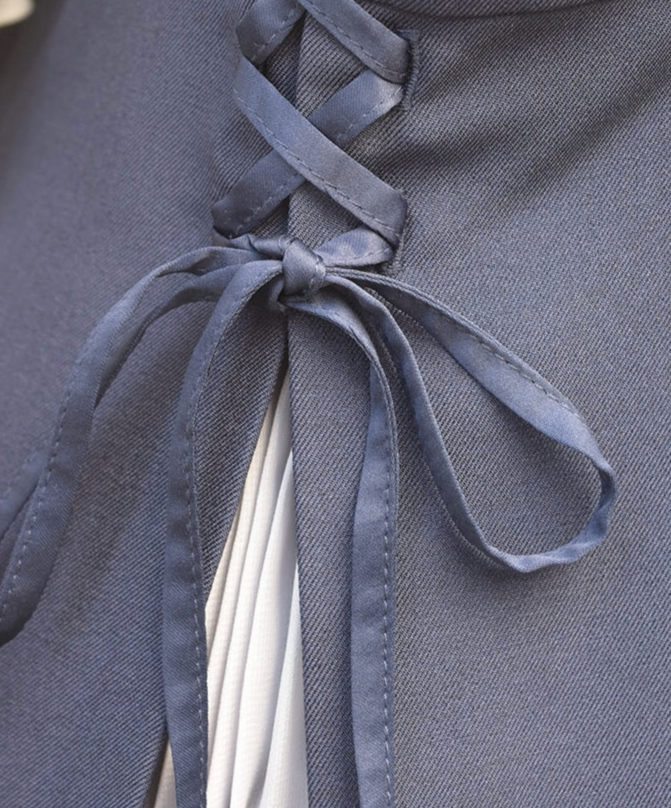 Side Pleated Half Gilet