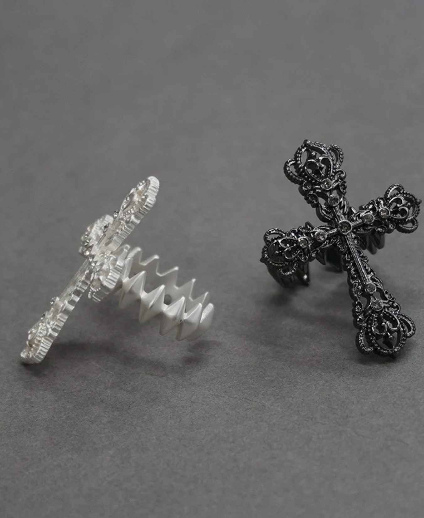 Cross Ring