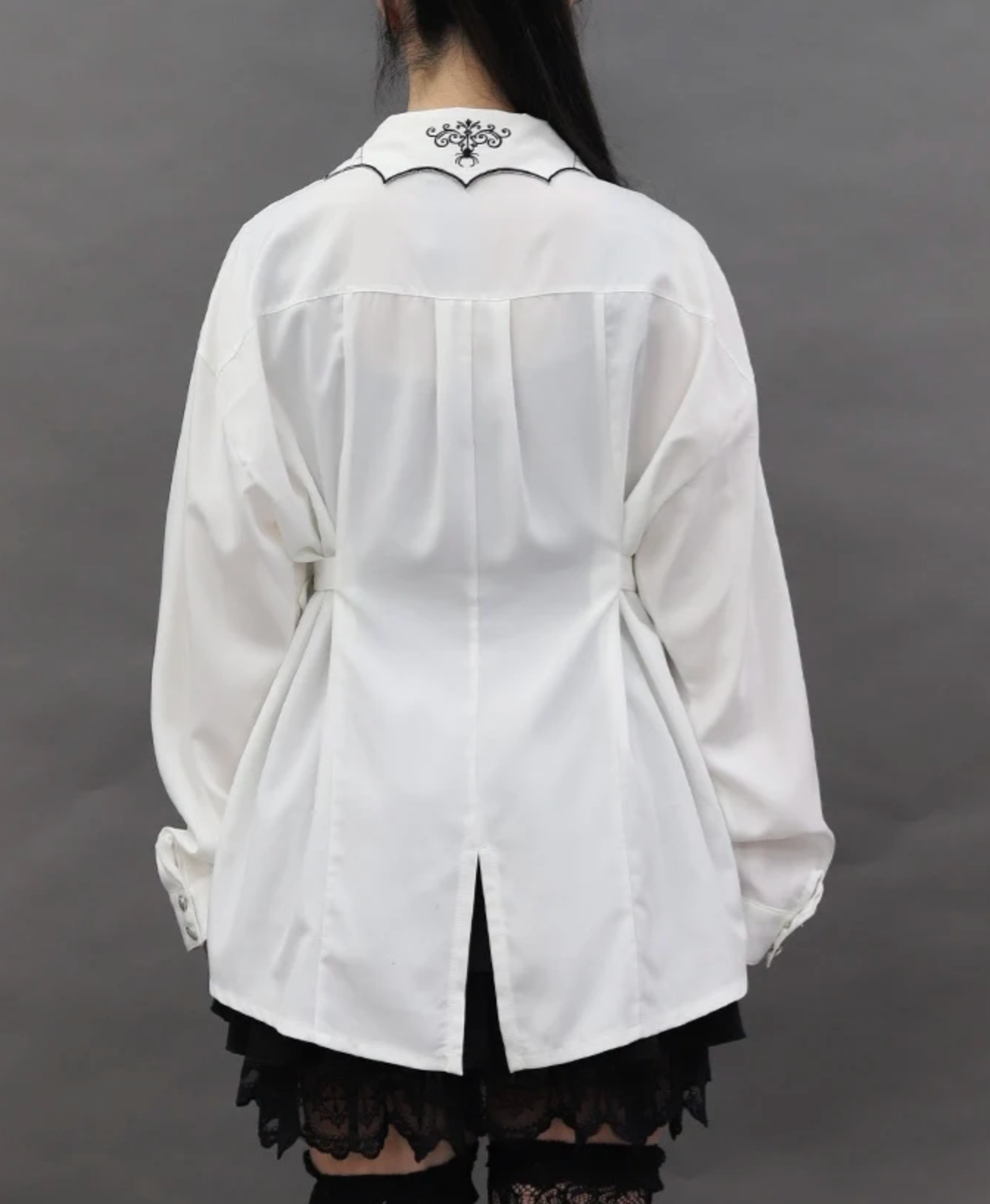 Spider Collar Embroidery Shirt