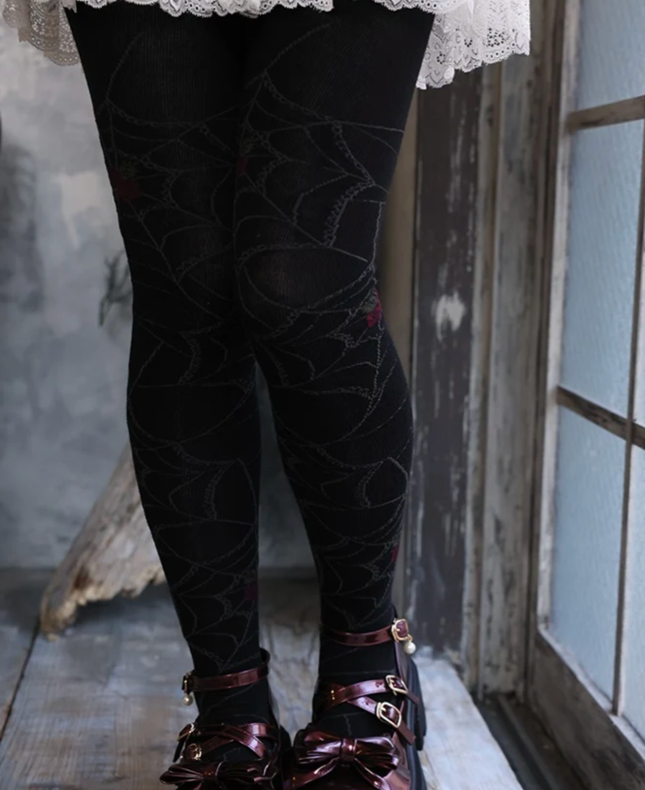 Dark Rose Web Pattern Tights