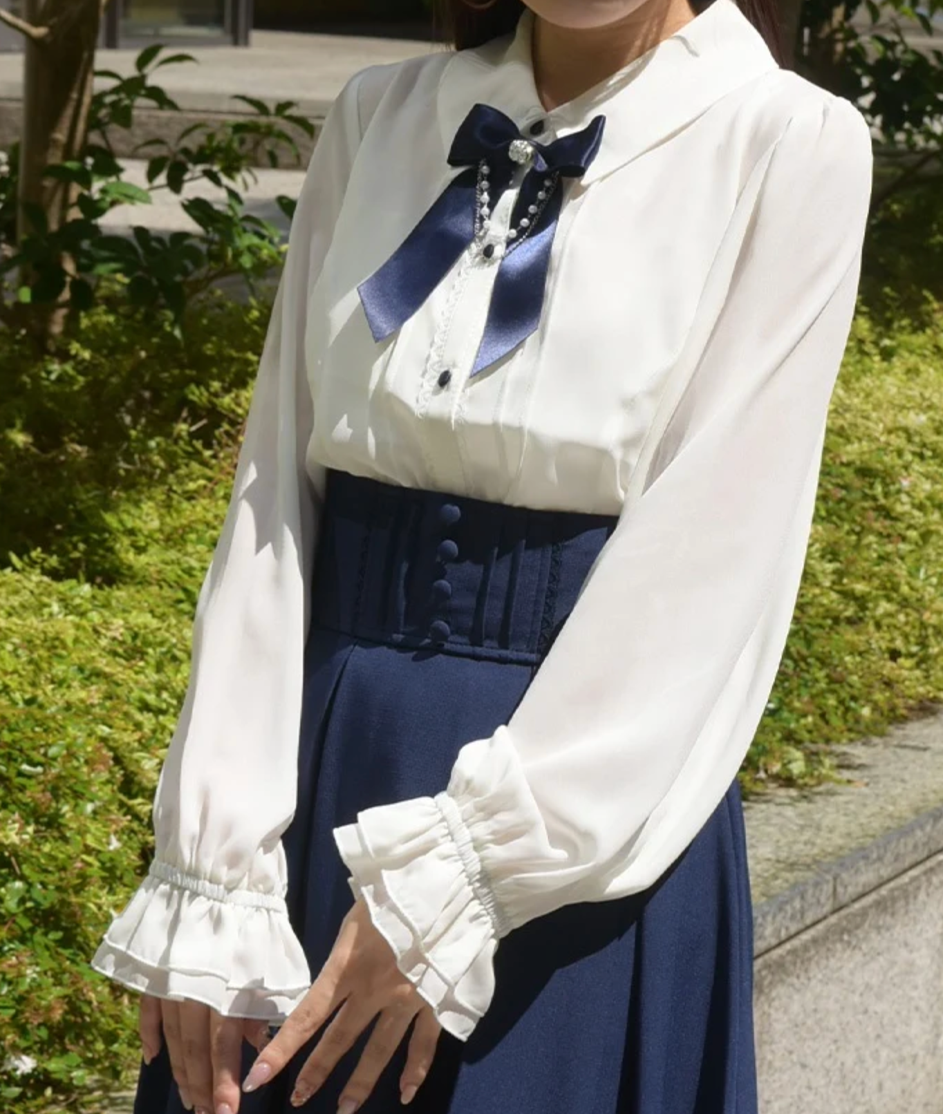 Ribbon & Pearl Chain Blouse