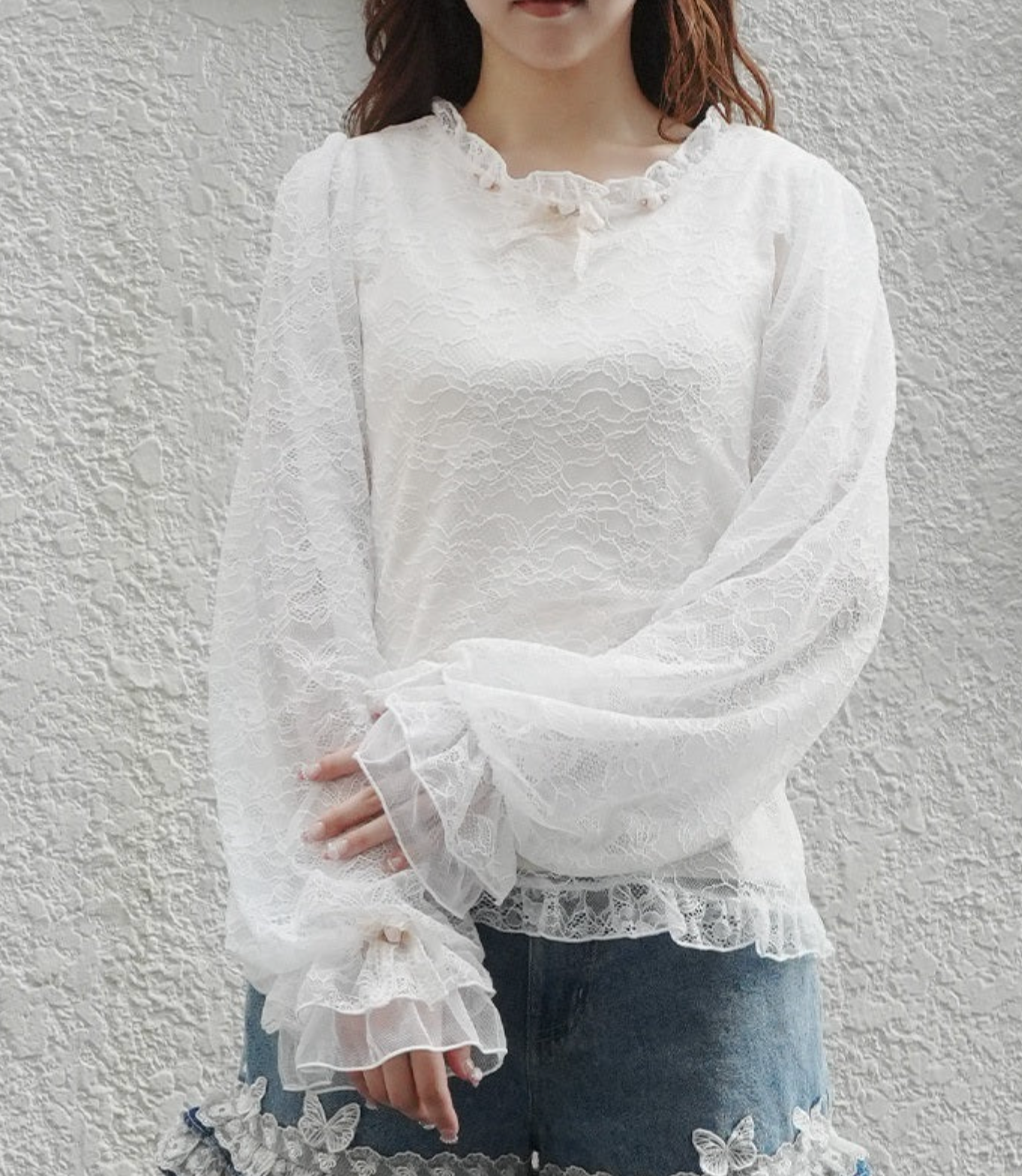Rose & Ribbon Lace Pullover