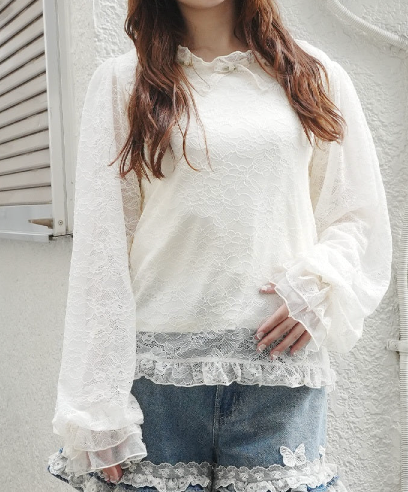 Rose & Ribbon Lace Pullover