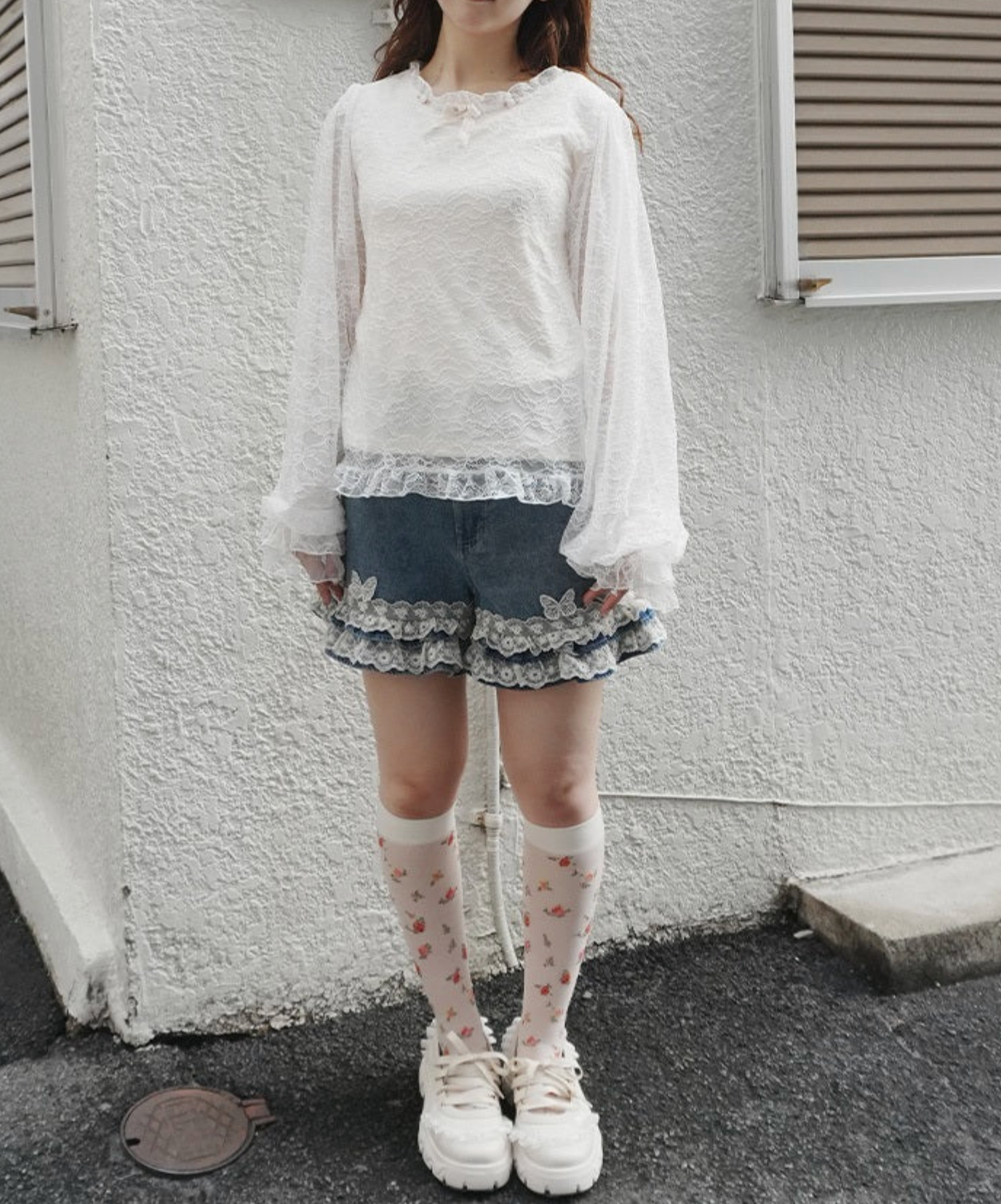 Rose & Ribbon Lace Pullover